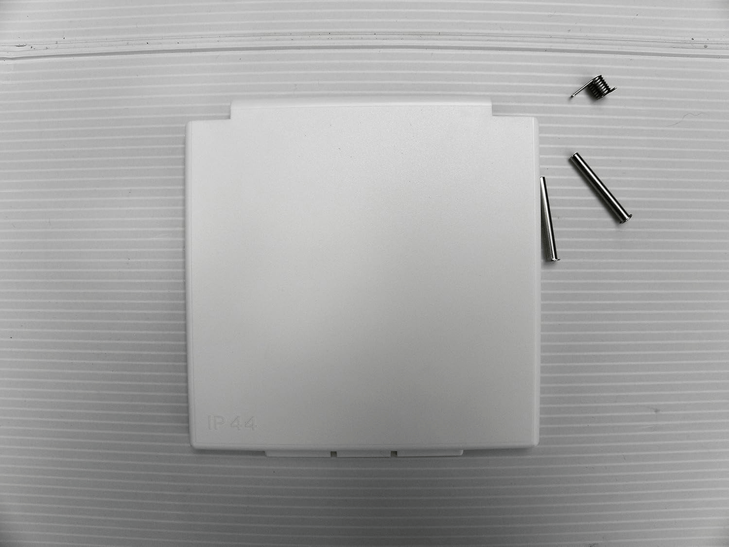 Brunner Ersatzdeckel für Caravan - Einspeisungsstecker - Brunner - Wildnissport