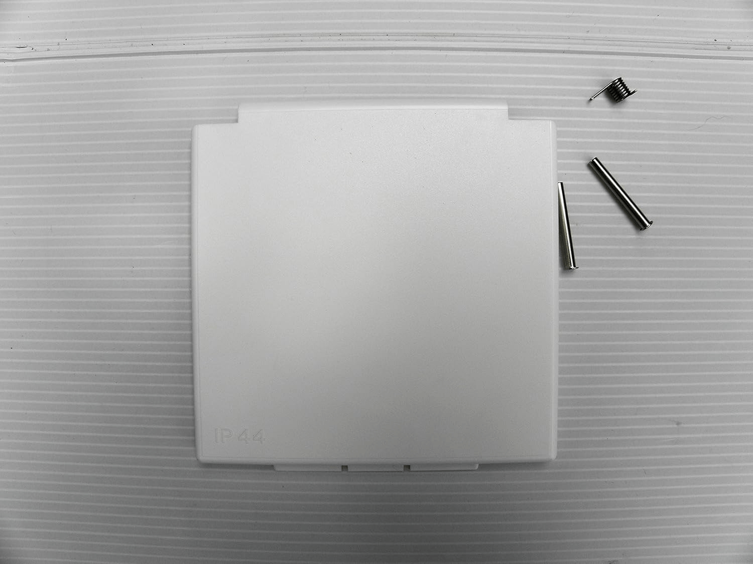 Brunner Ersatzdeckel für Caravan - Einspeisungsstecker - Brunner - Wildnissport