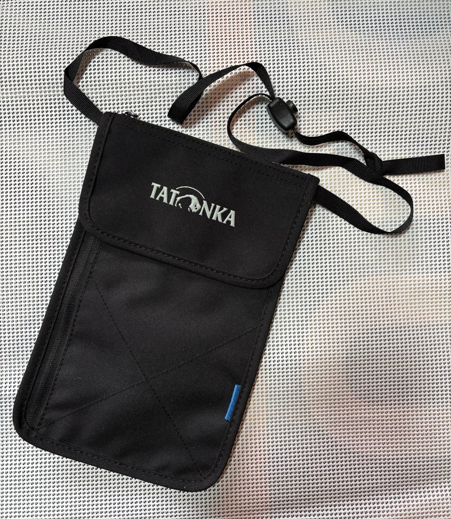 Neck Wallet Black - Tatonka - Wildnissport